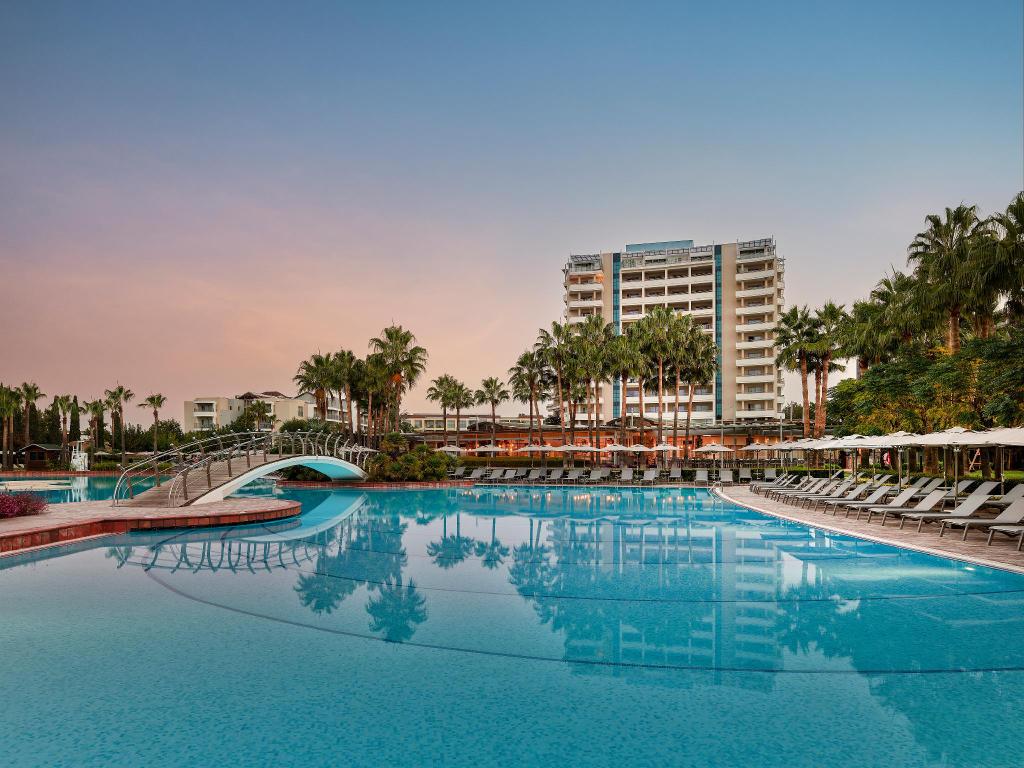 Гарячі путівки: важливі моменти, які допоможуть при виборі готелю