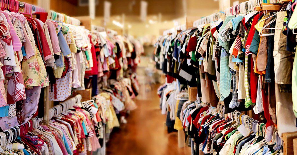 Где херсонцам заказать стоковую одежду оптом?