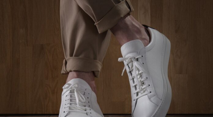 Ботинки и кроссовки – универсальная мужская обувь на холодную пору года